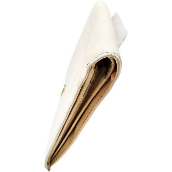 Chanel Vintage Long Wallet White Leather Authentic - Picture 3 of 10